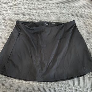 Old Navy power soft extra high rise skort